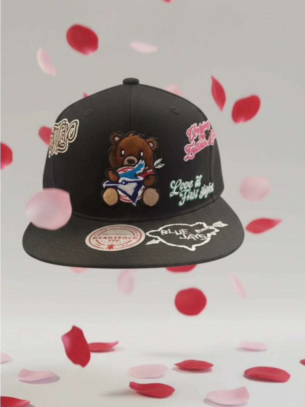 Toronto Blue Jays Bear Patch Snapback Cap with Colorful Embroidery